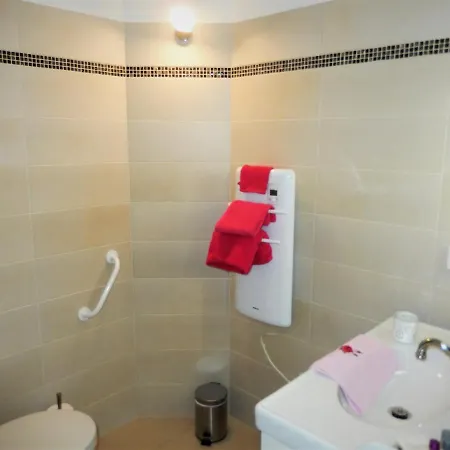Bed & Breakfast De Guenifey